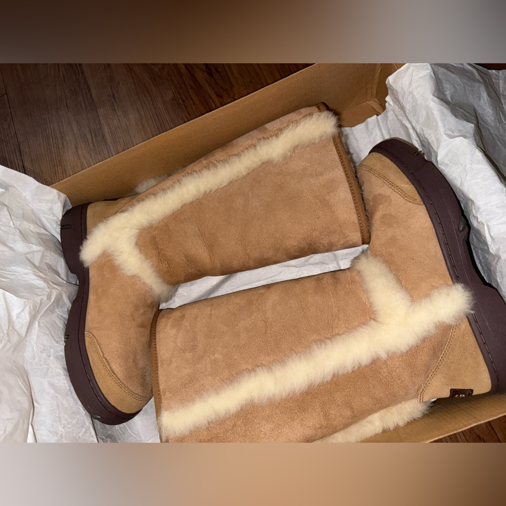 UGG Sunburst Tall Chestnut